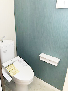 アンティーク調ブリックタイルが迎える、こだわりのデザイナーズアパート